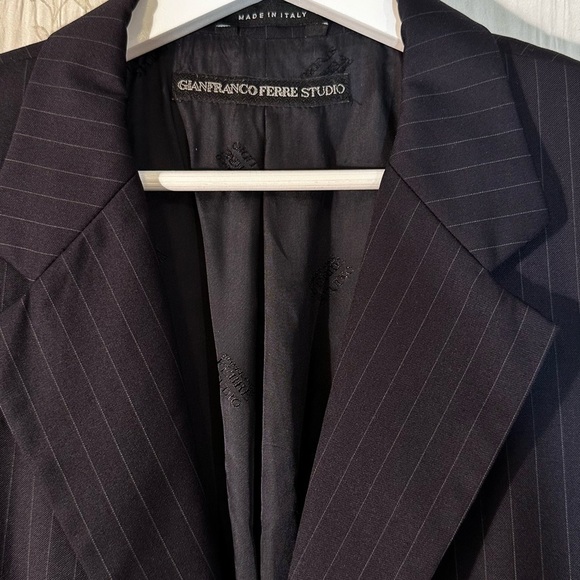 Gianfranco Ferre Studio Pinstripe Suit Jacket Blazer Made in Italy Wool Size 46 - Picture 2 of 8
